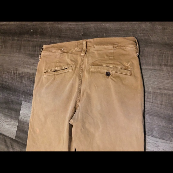 American Eagle Extreme Flex Slim Straight Tan Jeans. - Picture 5 of 8